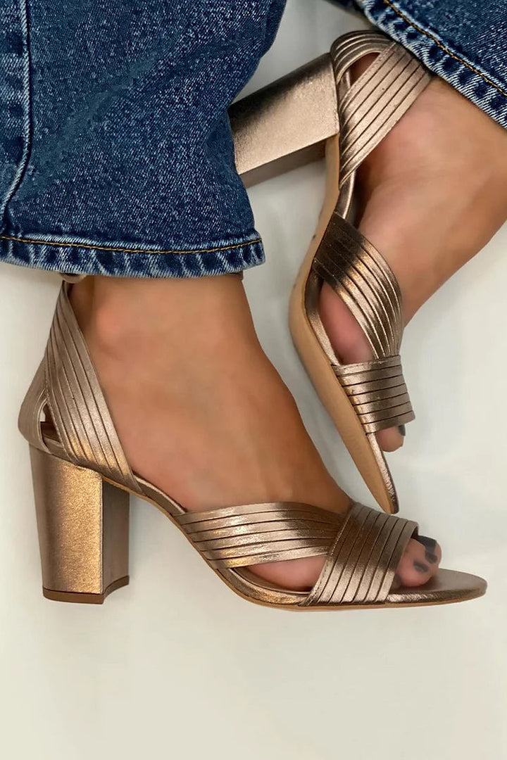 SANDALES À BRIDES ÉLÉGANTES