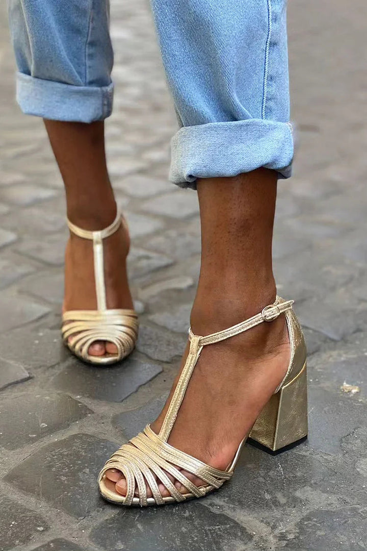 SANDALLES ÉLÉGANTES AVEC BRACELET EN T