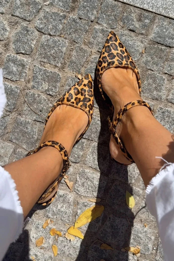 BALLERINE À POINTE AVEC BRACELET