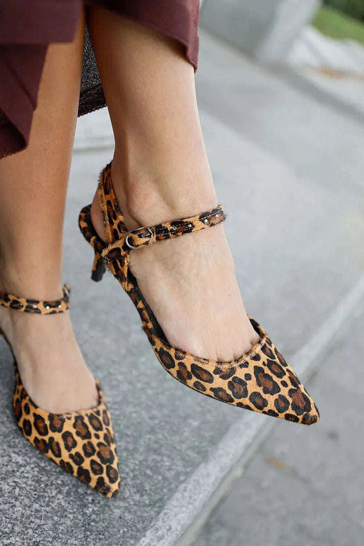 BALLERINE À POINTE AVEC BRACELET