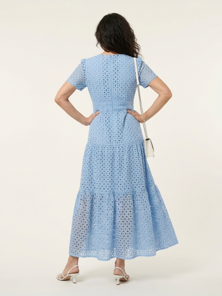 Brielle | Robe midi à volants à manches courtes et décolleté en V