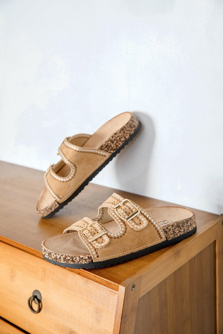 Verity | Sandale à talon compensé beige