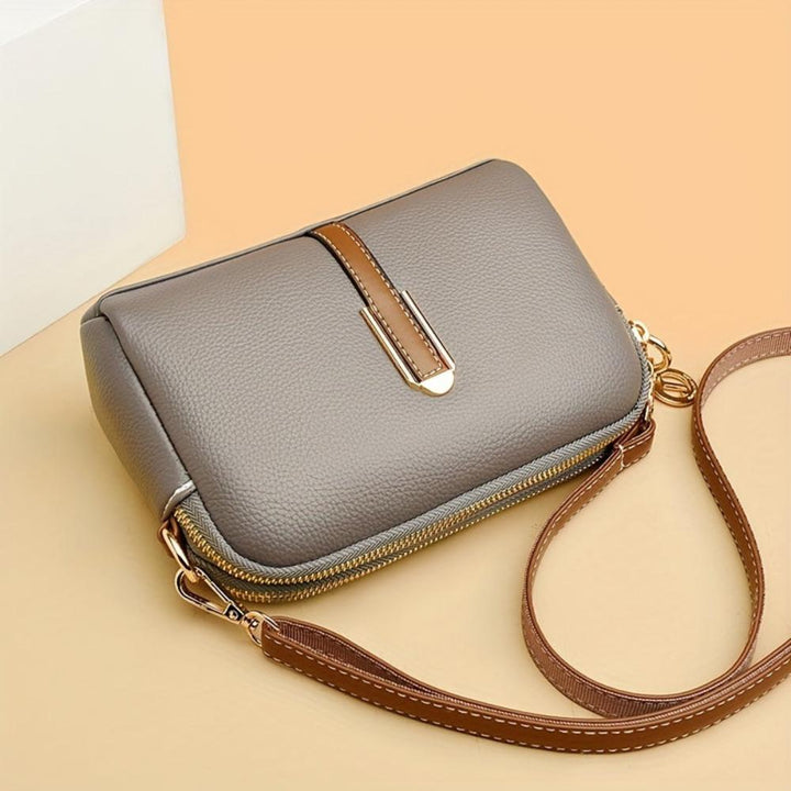 Sac à bandoulière avec texture "litchi" colorée Míla