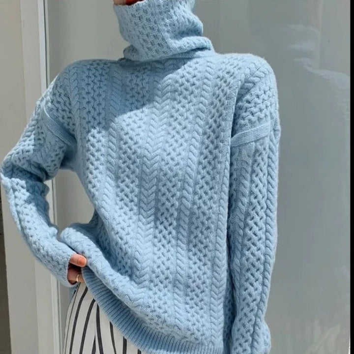Lucie – Pull en couture avec col roulé
