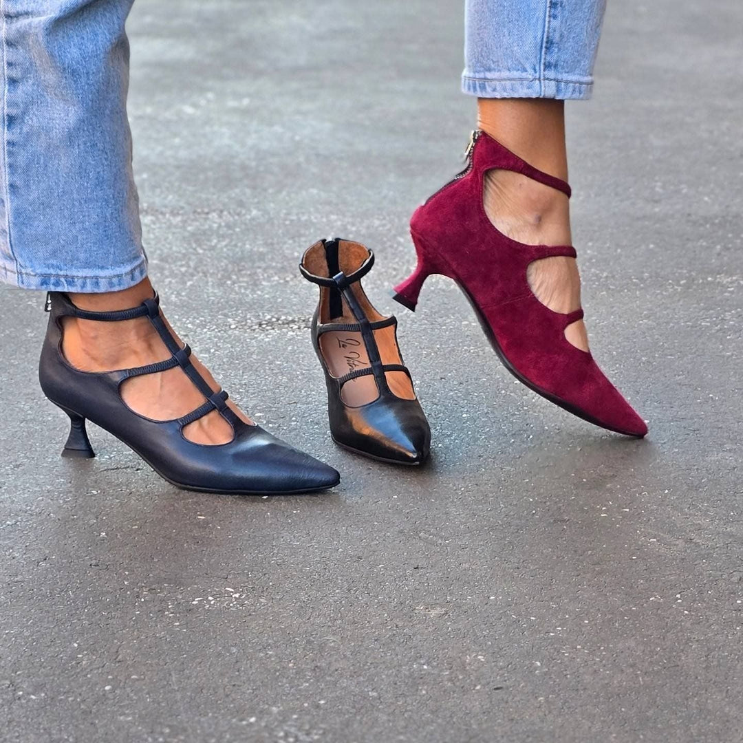 ESCARPINS AVEC BRIDES ET TALON BAS