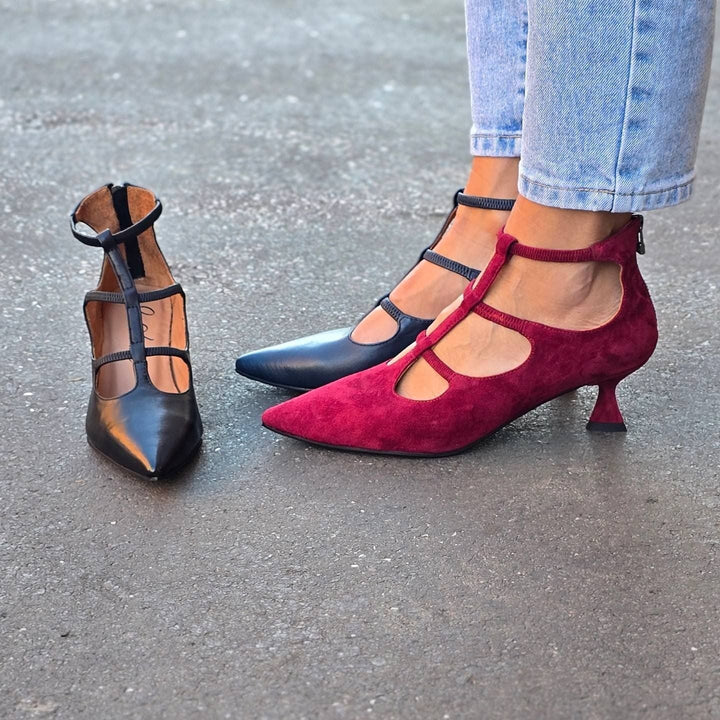 ESCARPINS AVEC BRIDES ET TALON BAS