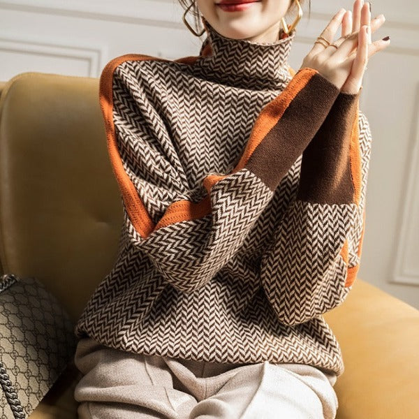Elise | Sweat-shirt à col roulé avec des rayures contrastées marquées