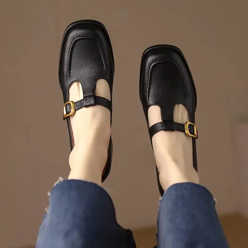 Ysolenne | Classiques élégants escarpins T-Strap