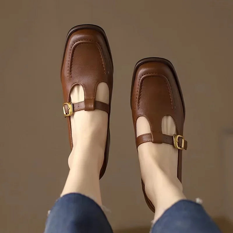 Ysolenne | Classiques élégants escarpins T-Strap