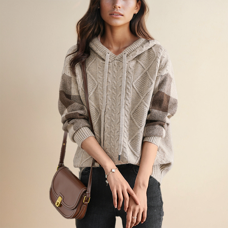 Orahlyn | Pull à Capuche Jacquard