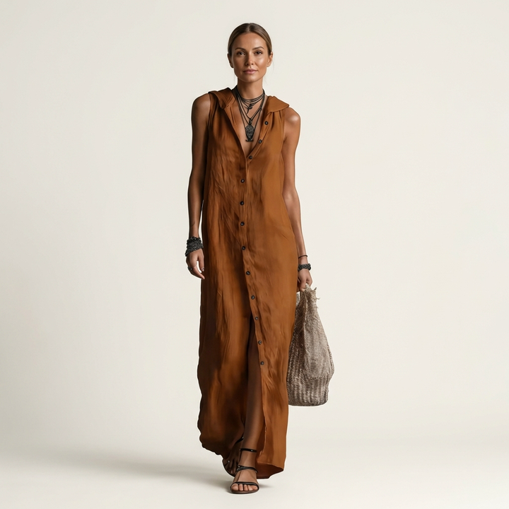 Mirabell | Robe Maxi Sans Manches à Boutons et Capuche