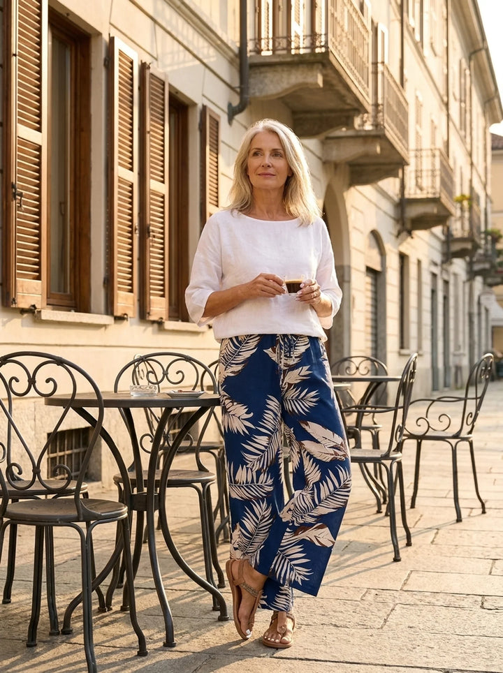Pantalons avec imprimé tropical
