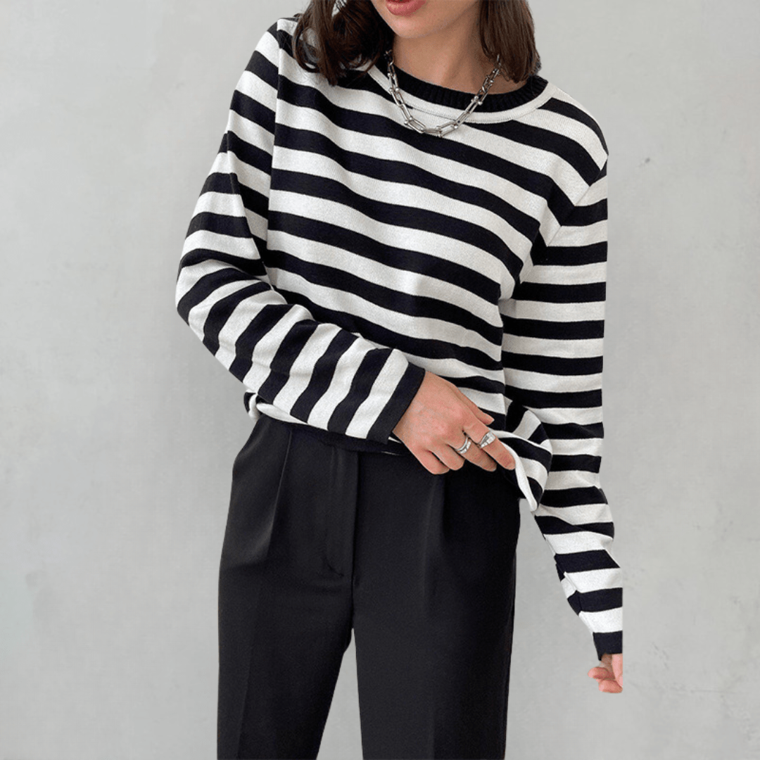 Pull Dagmar Stribet