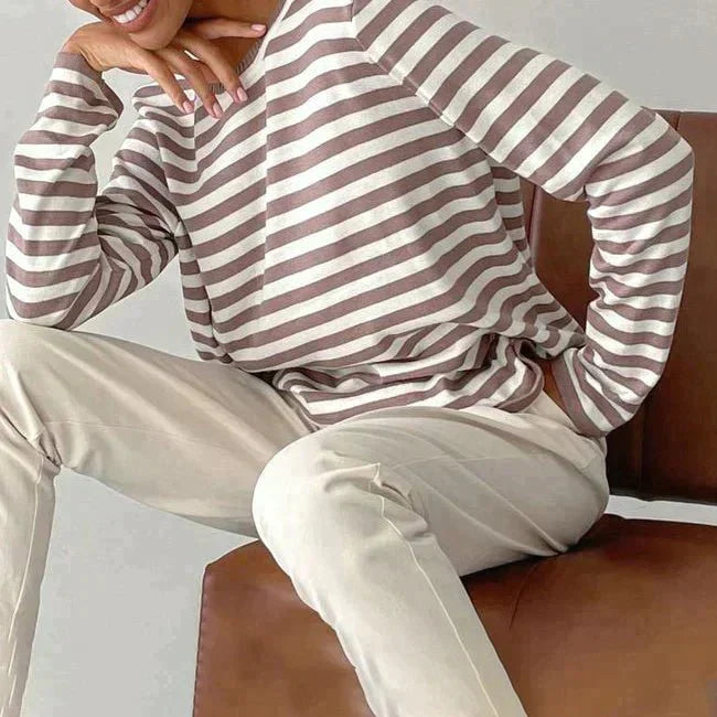 Pull Dagmar Stribet