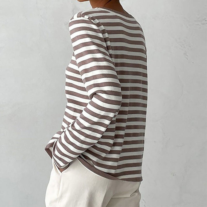 Pull Dagmar Stribet
